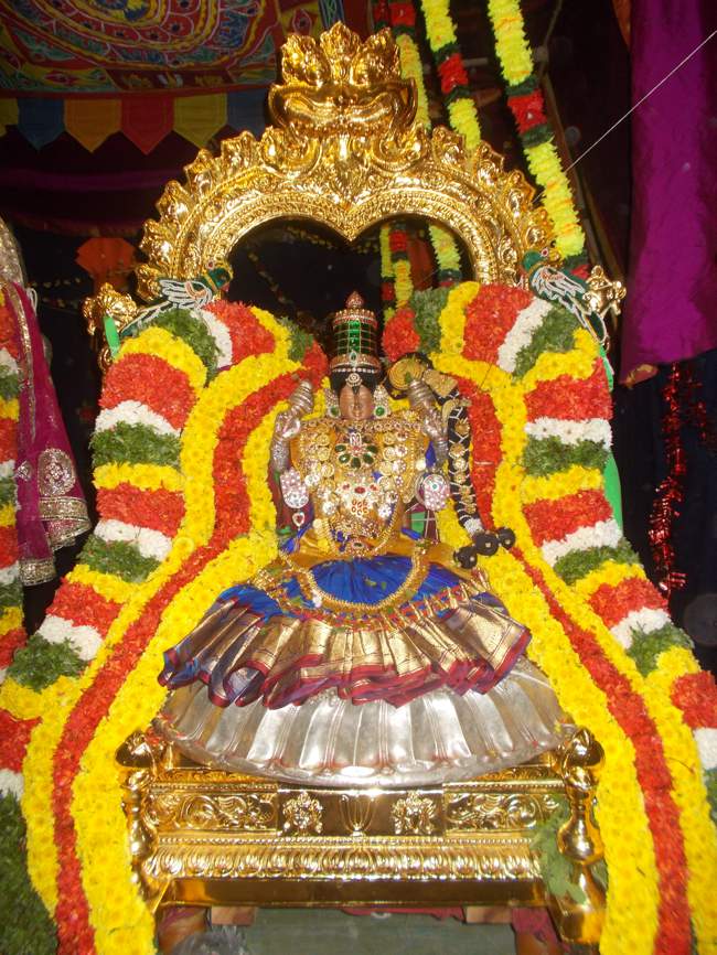 Kumbakonam-Sri-Aravamudan-Sannidhi_01