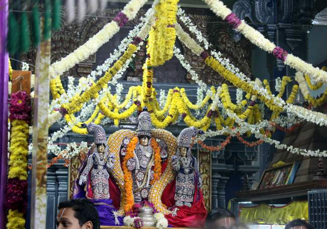 Pune-Sri-Ahobila-Mutt-Sri-Balaji-Mandir_05