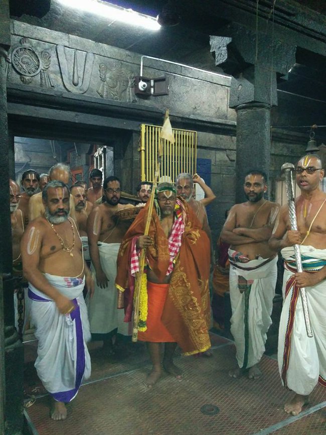 Thiruvallur-Ahobila-Mutt_10