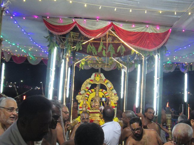 Thiruvallur-Sri-Veeraraghava-Perumal_17
