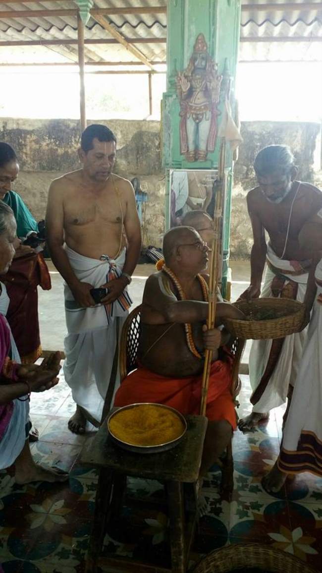 46th Azhagiyasingar visits Nedumaram temple 08.jpg