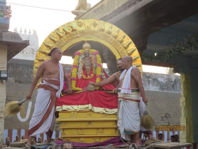 Kanchi Sri Devaperumal Rathasapthamai Surya prabhai purappadu 2016010