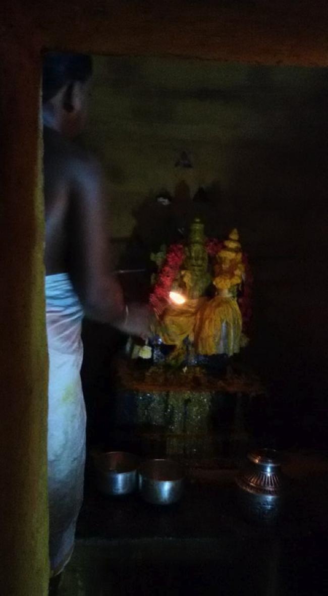 Poovarasankuppam-Sri-Lakshminarasimha-Perumal_02
