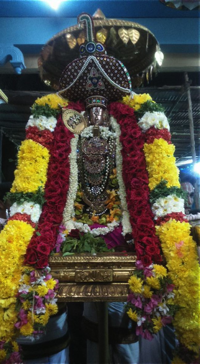 Poovirundavalli-Sri-Varadharaja-Perumal_12
