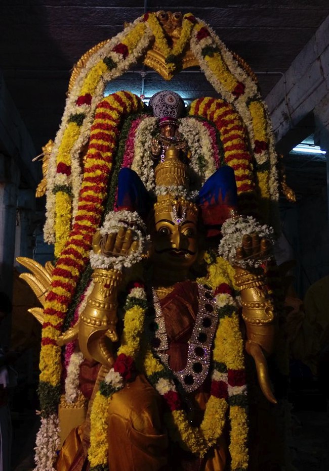 Thirukadalmallai-Sri-Sthalasayana-Perumal_03