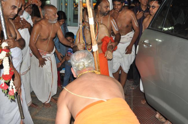 Srimad-Andavan-Poundarikapuram-Swami-Sancharam-To-Malleswaram-Sri-Yadugiri-Yathiraja-Mutt_06
