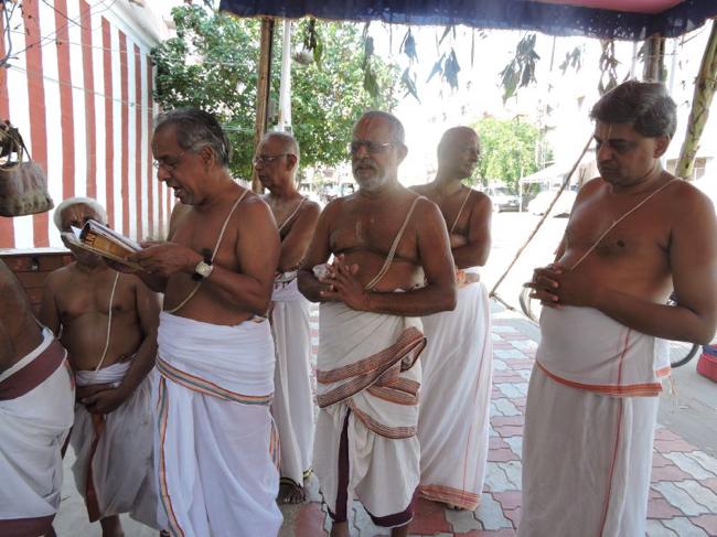 Srirangam-Uthira-Veedhi-Thiruvadi-Anjaneyar-Sannadhi_03