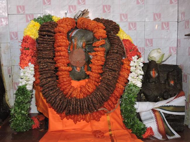 Srirangam-Uthira-Veedhi-Thiruvadi-Anjaneyar-Sannadhi_12