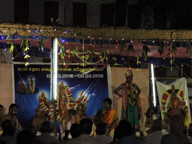 Srirangam-Uthira-Veedhi-Thiruvadi-Anjaneyar-Sannadhi_35