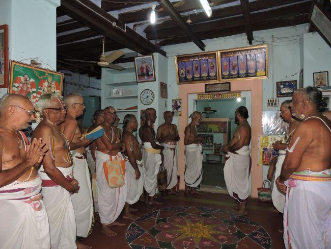 Sri-Poundarikapuram-Srimath-Andavan-Ashramam-Sri-Vennatrankarai-Andavan15