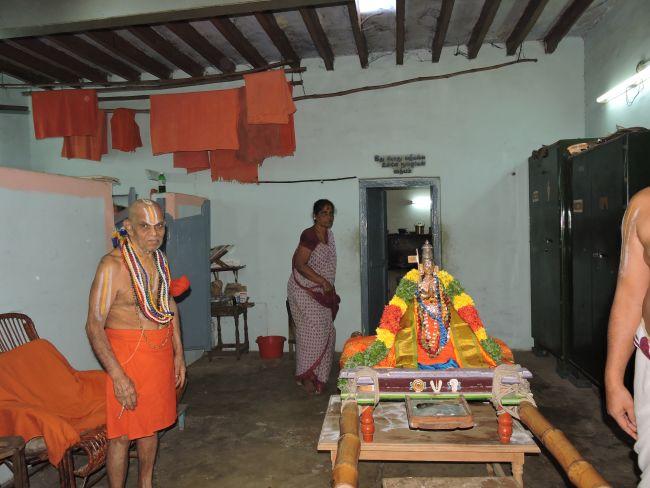 Sri-Poundarikapuram-Srimath-Andavan-Ashramam-Sri-Vennatrankarai-Andavan9