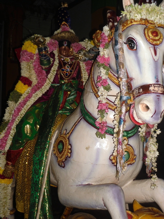 Thirukkannamangai_Sri_Bhakthavatsala_Perumal_Temple_Day8_19