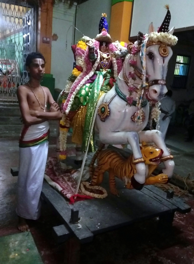 Thirukkannamangai_Sri_Bhakthavatsala_Perumal_Temple_Day8_25