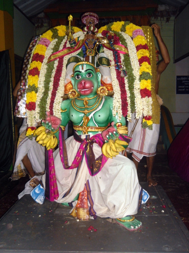 Thirukknannamangai_Sri_Bhakthavatsala_Perumal_Day5_19