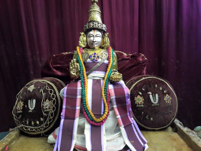 Thoopul-Swami-Desikan-00