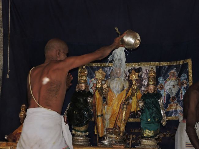 srimushnam udhaya garudasevai as on 9th may 16 (78)