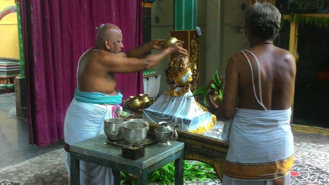 Arumbakkam-Sri-Satya-Varadaraja-Perumal_00