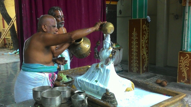 Arumbakkam-Sri-Satya-Varadaraja-Perumal_17