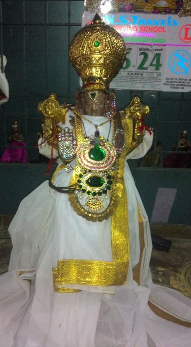Arumbakkam-Sri-Satyavaradaraja-Perumal14