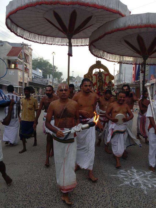 Kanchi-Sri-Varadaraja-Perumal11