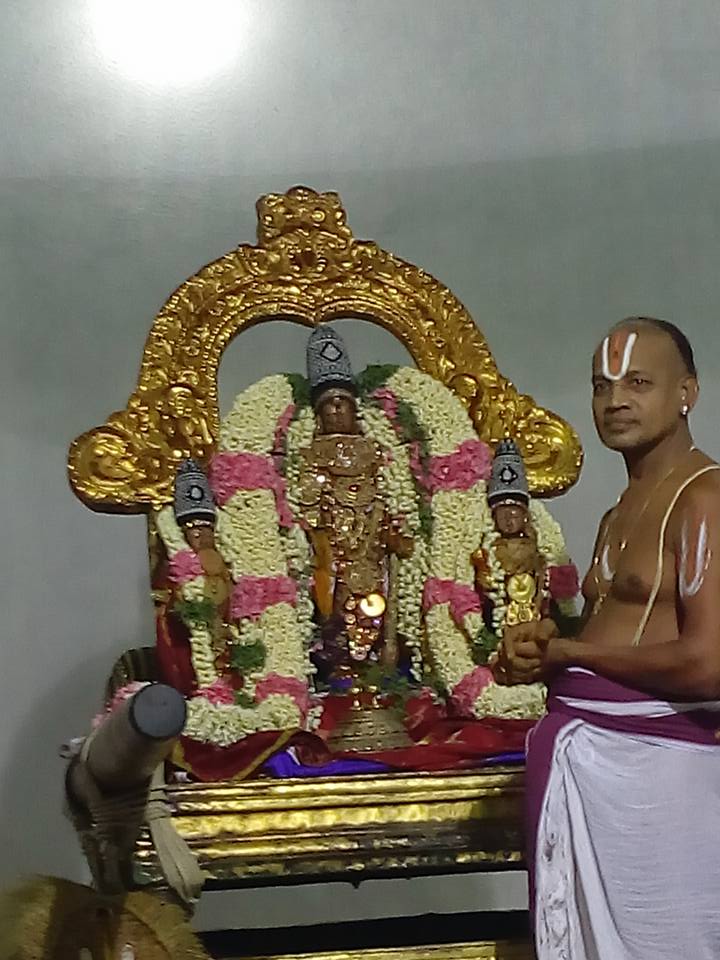 Kanchi-Sri-Varadaraja-Perumal8