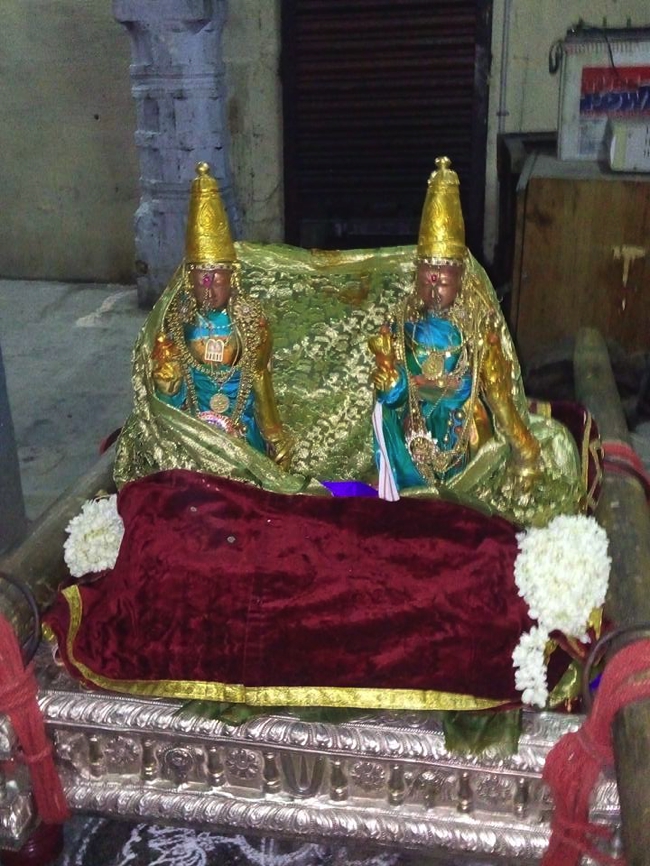Kanchi-Sri-Varadaraja-Perumal_01