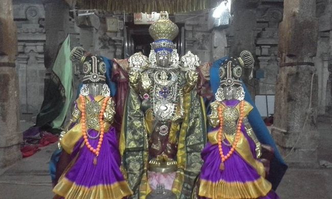 Thiru-Parameswara-Vinnagaram4