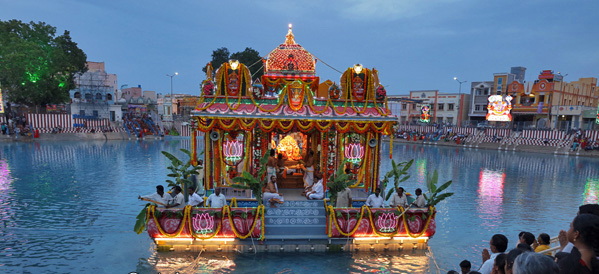 Thiruchanoor-Sri-Padmavathi-Thayar4