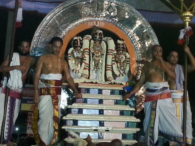 Thiruvallikeni-Sri-ThelliyaSingar12