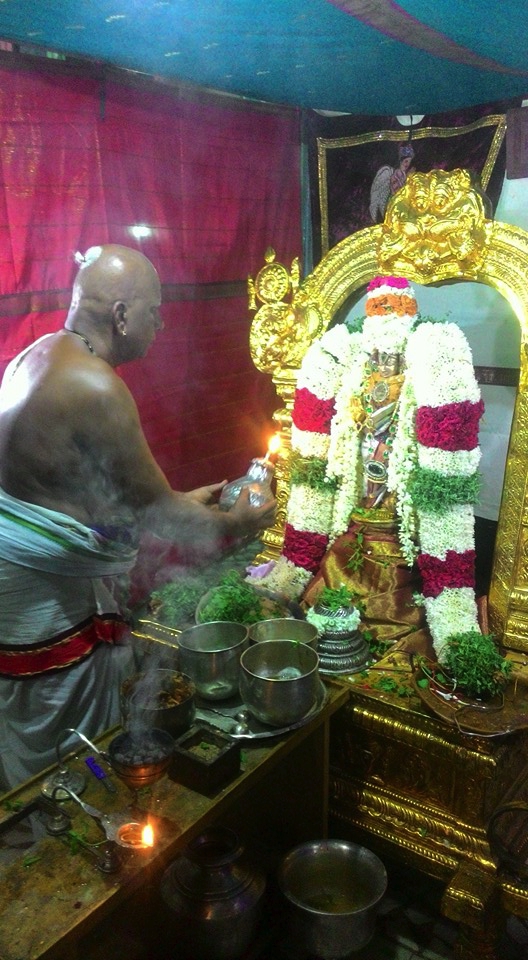 Arumbakkam-Sri-Satyavaradaraja-Perumal_00