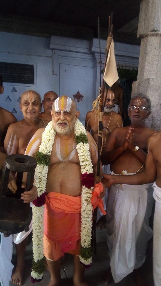 HH-Srimushnam-Andavan-Mangalasasanam-Velamur_02