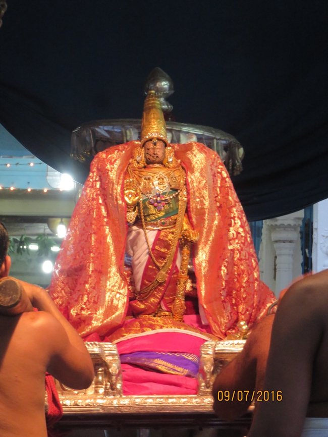 Kanchi_Varadaraja_Perumal_Temple_Kodai_Utsavam_Day4_14