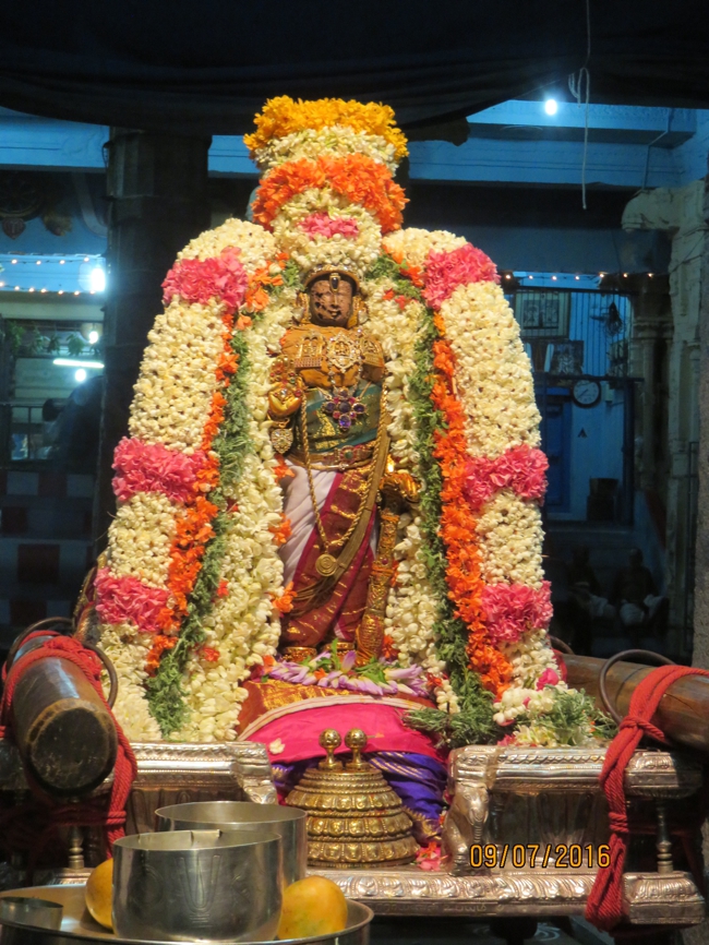 Kanchi_Varadaraja_Perumal_Temple_Kodai_Utsavam_Day4_19
