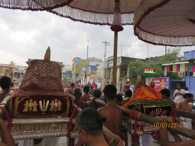 Kanchi_Varadaraja_Perumal_Temple_Kodai_Utsavam_Day5_03