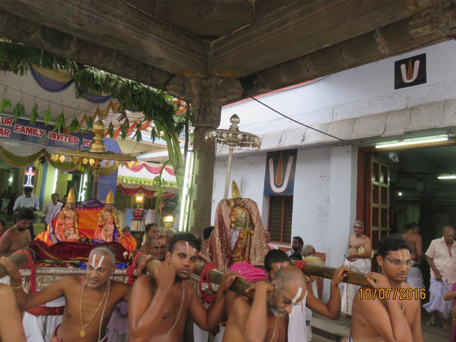 Kanchi_Varadaraja_Perumal_Temple_Kodai_Utsavam_Day5_13
