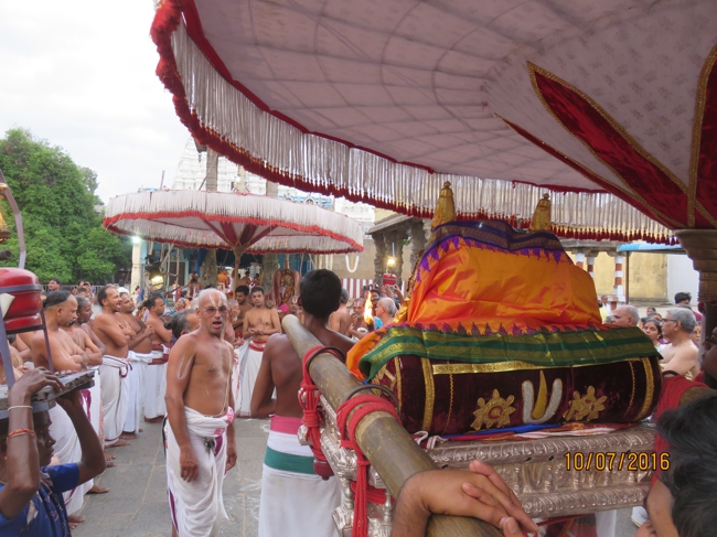 Kanchi_Varadaraja_Perumal_Temple_Kodai_Utsavam_Day5_22