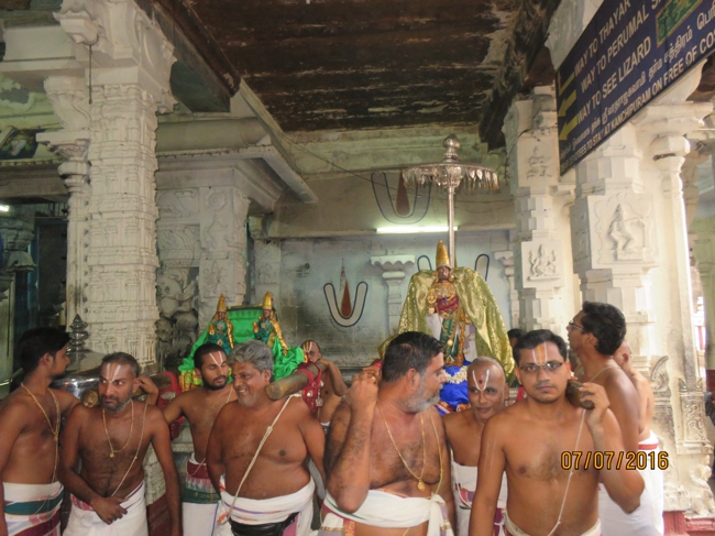 Kodai_Utsavam_Kanchi_Varadaraja_Perumal_Temple_01