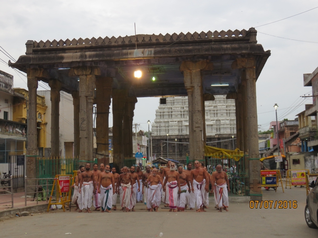 Kodai_Utsavam_Kanchi_Varadaraja_Perumal_Temple_04