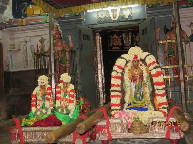 Kodai_Utsavam_Kanchi_Varadaraja_Perumal_Temple_22