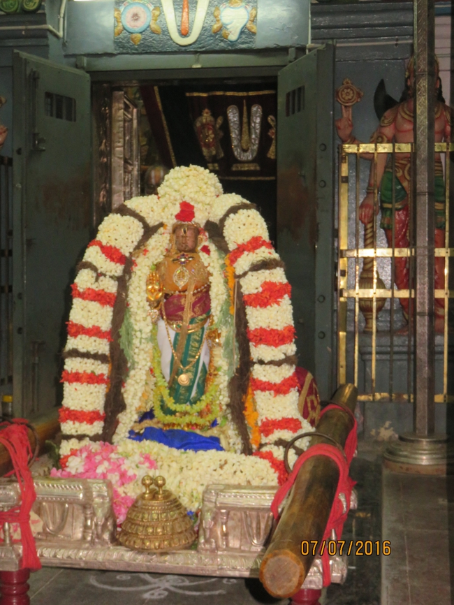 Kodai_Utsavam_Kanchi_Varadaraja_Perumal_Temple_23