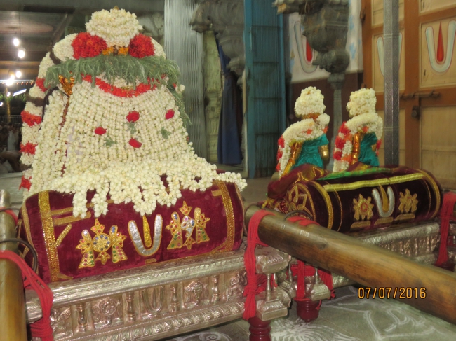 Kodai_Utsavam_Kanchi_Varadaraja_Perumal_Temple_24