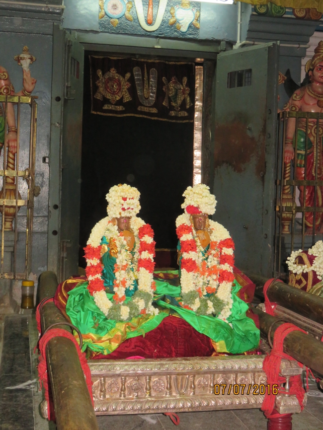 Kodai_Utsavam_Kanchi_Varadaraja_Perumal_Temple_25