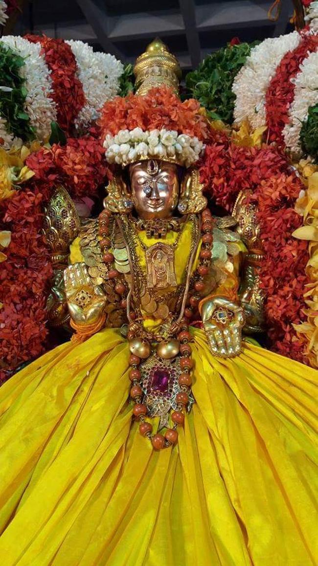Thiruchanoor-Sri-Padmavathi-Thayar2