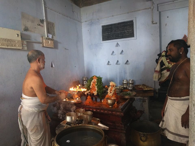 Velamur-Sri-Sundaravaradaraja-Lakshmi-Narayana-Perumal_03