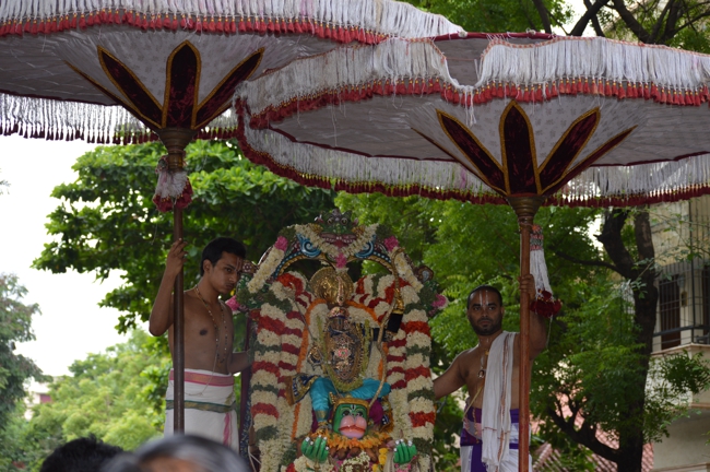 West_Mambalam_Sri_Sathyanarayana_Perumal_Temple_Day3_05