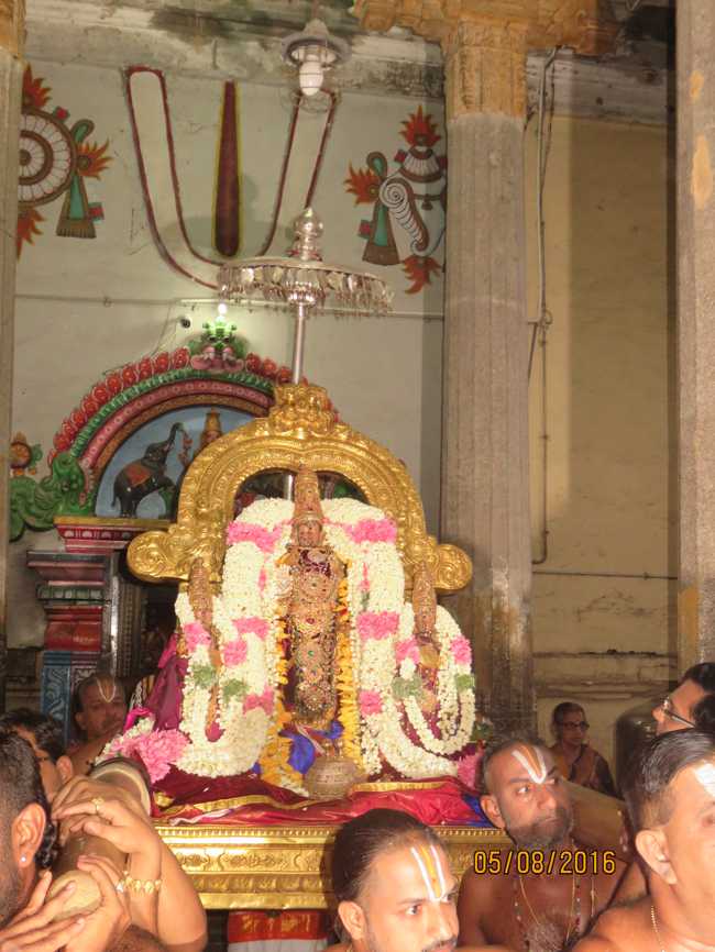 Kanchi_Sri_Varadaraja_Perumal_Temple_Thiruvaadipooram_Thirukkalyanam_02