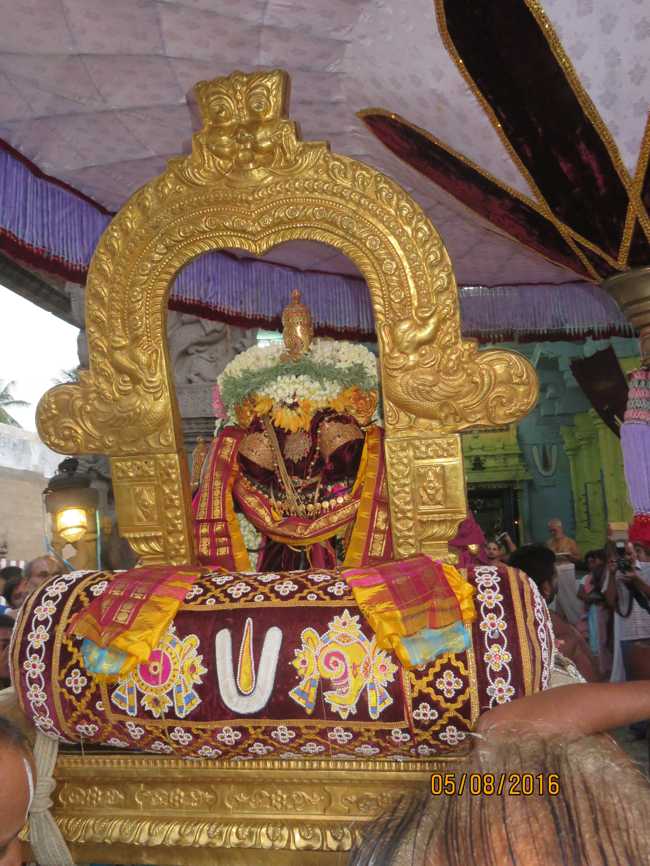 Kanchi_Sri_Varadaraja_Perumal_Temple_Thiruvaadipooram_Thirukkalyanam_09