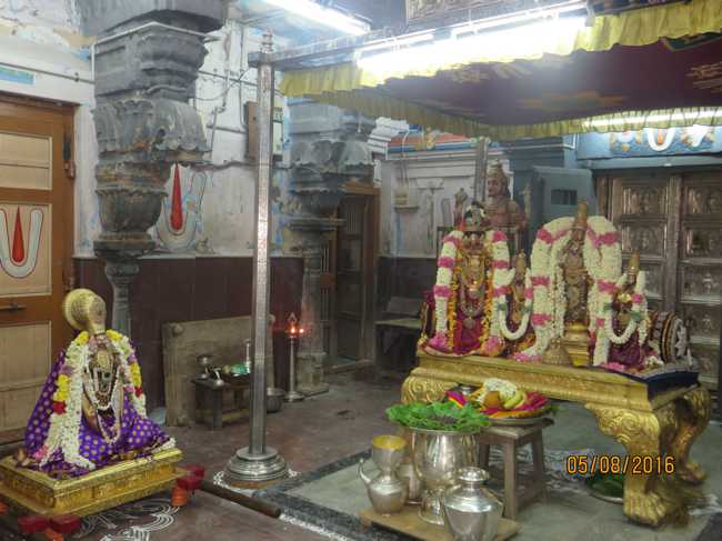Kanchi_Sri_Varadaraja_Perumal_Temple_Thiruvaadipooram_Thirukkalyanam_23