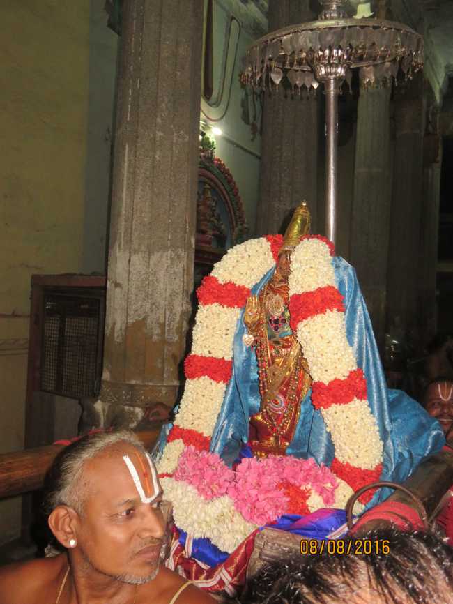 Kanchi_Varadaraja_Perumal_Temple_Aadi_Pooram_30