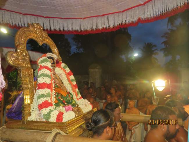 kanchi-perundhevi-thayar-purattasi-sukravara-purappadu-2016019
